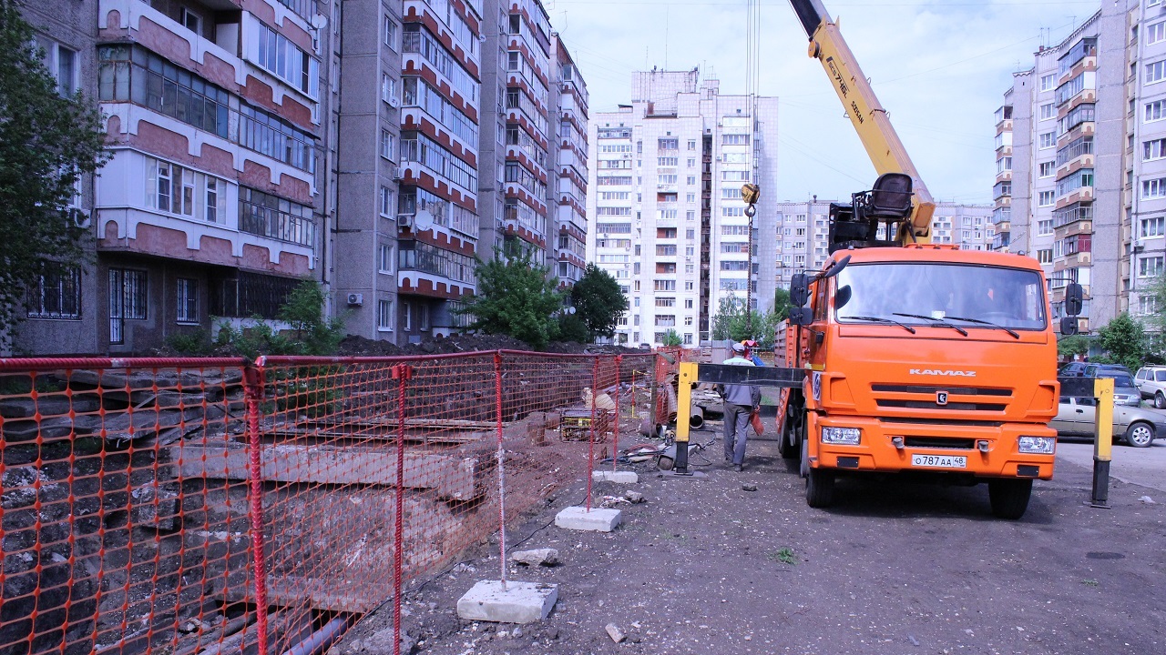 «Квадра» начала капитальный ремонт теплотрассы на улице Юных Натуралистов в Липецке